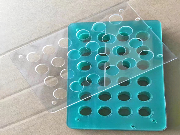 导热硅胶绝缘片